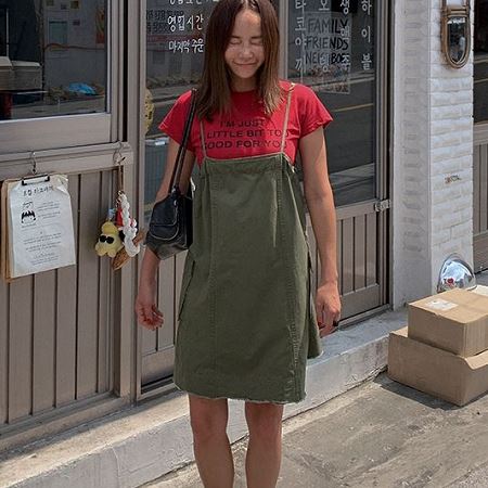 Dongdaemum Women’s Dresses, a testament to the elegance and quality of wholesale Korean fashion.