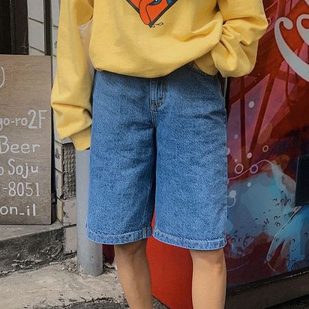 An array of Dongdaemum Women’s Pants, embodying the versatility of Korean fashion.