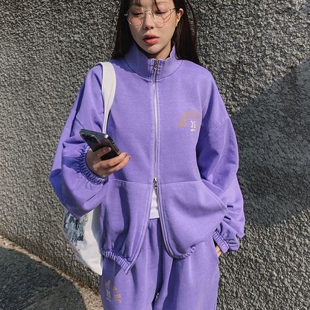 A variety of Dongdaemum Women’s Coats & Jackets, reflecting the sophistication of Korean fashion.