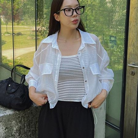 Dongdaemum Women’s One-Pieces, a testament to the elegance and quality of wholesale Korean fashion.