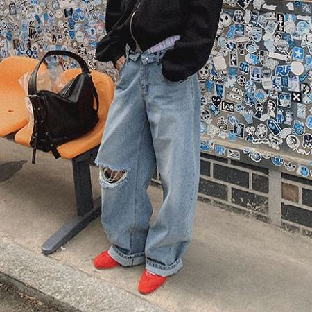 An array of Dongdaemum Women’s Pants, embodying the versatility of Korean fashion.
