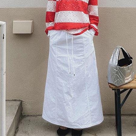 Dongdaemum Women’s Dresses, a testament to the elegance and quality of wholesale Korean fashion.