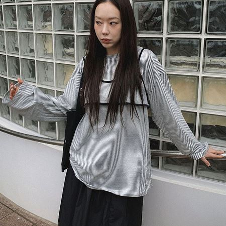 Dongdaemum Women’s One-Pieces, a testament to the elegance and quality of wholesale Korean fashion.