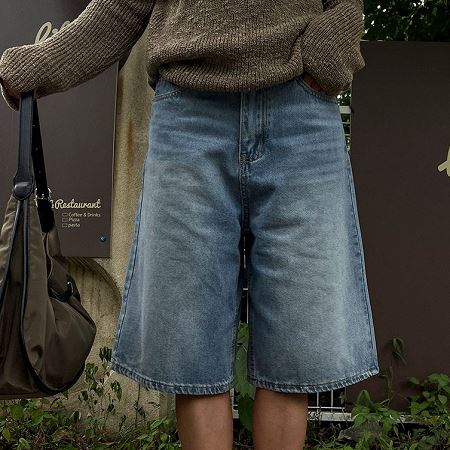 An array of Dongdaemum Women’s Pants, embodying the versatility of Korean fashion.