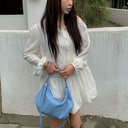 Dongdaemum Women’s Dresses, a testament to the elegance and quality of wholesale Korean fashion.