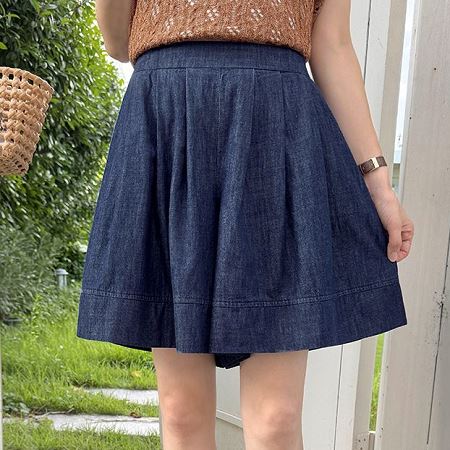 Dongdaemum Women’s Dresses, a testament to the elegance and quality of wholesale Korean fashion.