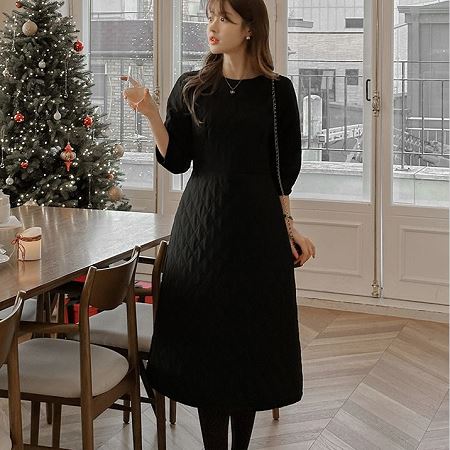 A collection of Dongdaemum Women’s Dresses, encapsulating the charm of Korean fashion.