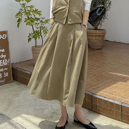 Dongdaemum Women’s Dresses, a testament to the elegance and quality of wholesale Korean fashion.