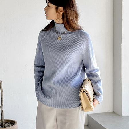 Dongdaemum Women’s Shirts, Tops & T-Shirts, a testament to the elegance and quality of wholesale Korean fashion.