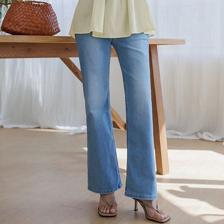 An array of Dongdaemum Women’s Pants, embodying the versatility of Korean fashion.