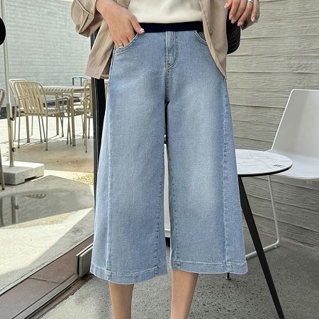 An array of Dongdaemum Women’s Pants, embodying the versatility of Korean fashion.