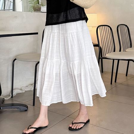 Dongdaemum Women’s Dresses, a testament to the elegance and quality of wholesale Korean fashion.