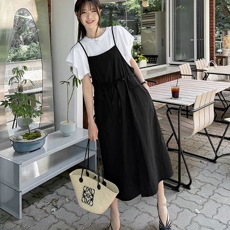 Dongdaemum Women’s Dresses, a testament to the elegance and quality of wholesale Korean fashion.