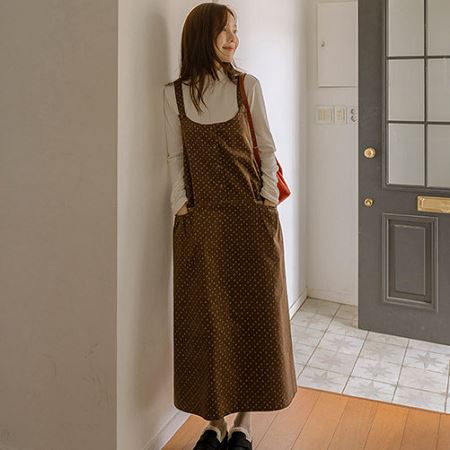 A collection of Dongdaemum Women’s Dresses, encapsulating the charm of Korean fashion.