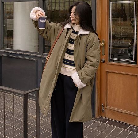 Dongdaemum Women’s Coats & Jackets, a testament to the elegance and quality of wholesale Korean fashion.