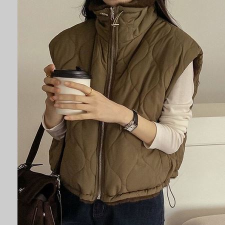 A variety of Dongdaemum Women’s Coats & Jackets, reflecting the sophistication of Korean fashion.