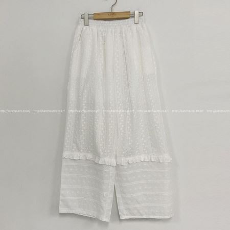 An array of Dongdaemum Women’s Pants, embodying the versatility of Korean fashion.