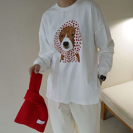 Dongdaemum Women’s Shirts, Tops & T-Shirts, a testament to the elegance and quality of wholesale Korean fashion.