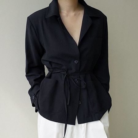 Dongdaemum Women’s Coats & Jackets, a testament to the elegance and quality of wholesale Korean fashion.