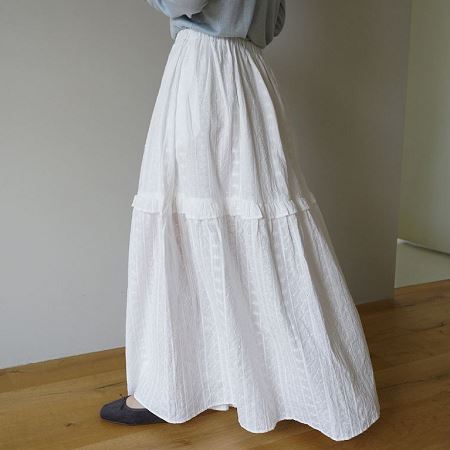 Dongdaemum Women’s Dresses, a testament to the elegance and quality of wholesale Korean fashion.
