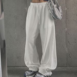 Dongdaemum Women’s Pants, a testament to the elegance and quality of wholesale Korean fashion.