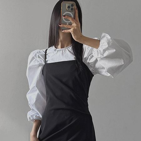 Dongdaemum Women’s Shirts, Tops & T-Shirts, a testament to the elegance and quality of wholesale Korean fashion.