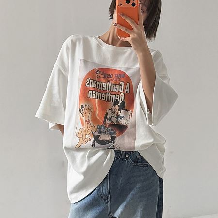 Dongdaemum Women’s Shirts, Tops & T-Shirts, a testament to the elegance and quality of wholesale Korean fashion.