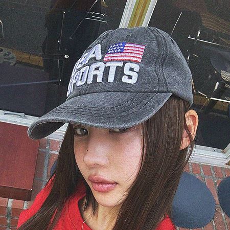 Dongdaemum Women’s Clothing Accessories, a testament to the elegance and quality of wholesale Korean fashion.