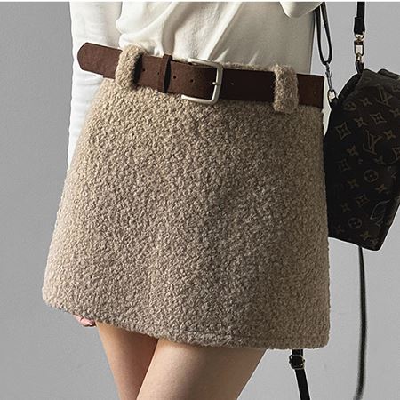 Dongdaemum Women’s Dresses, a testament to the elegance and quality of wholesale Korean fashion.