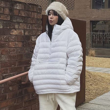 Dongdaemum Women’s Coats & Jackets, a testament to the elegance and quality of wholesale Korean fashion.