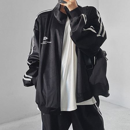Dongdaemum Women’s Coats & Jackets, a testament to the elegance and quality of wholesale Korean fashion.