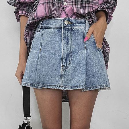 Dongdaemum Women’s Dresses, a testament to the elegance and quality of wholesale Korean fashion.