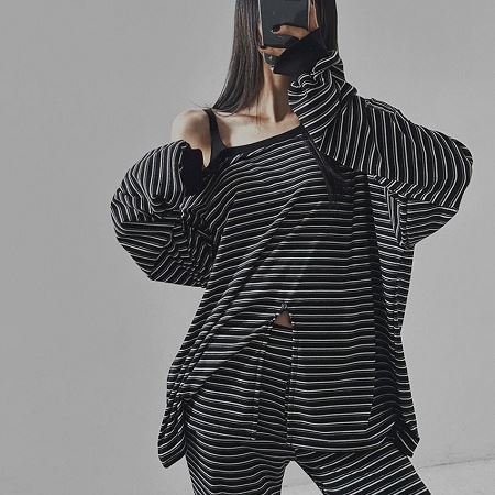 Dongdaemum Women’s Shirts, Tops & T-Shirts, a testament to the elegance and quality of wholesale Korean fashion.