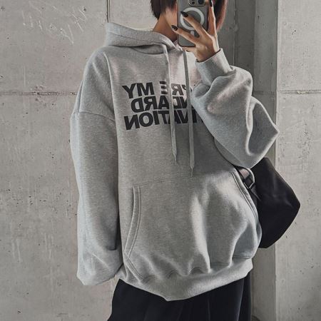 Dongdaemum Women’s Shirts, Tops & T-Shirts, a testament to the elegance and quality of wholesale Korean fashion.