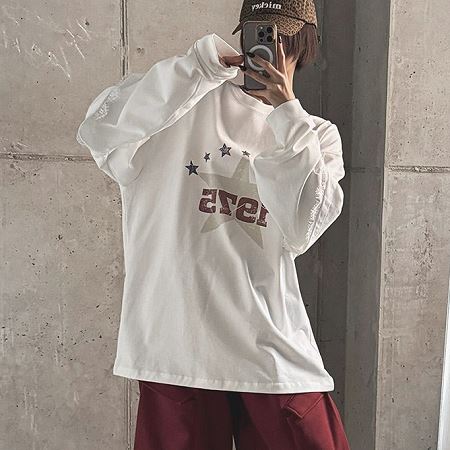 Dongdaemum Women’s Shirts, Tops & T-Shirts, a testament to the elegance and quality of wholesale Korean fashion.