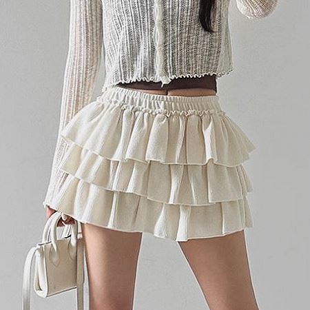 Dongdaemum Women’s Dresses, a testament to the elegance and quality of wholesale Korean fashion.