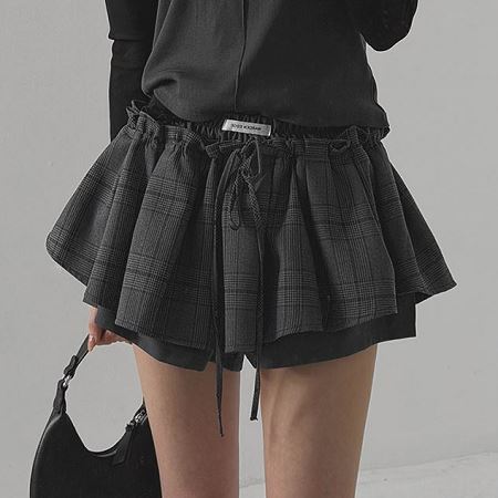 Dongdaemum Women’s Dresses, a testament to the elegance and quality of wholesale Korean fashion.