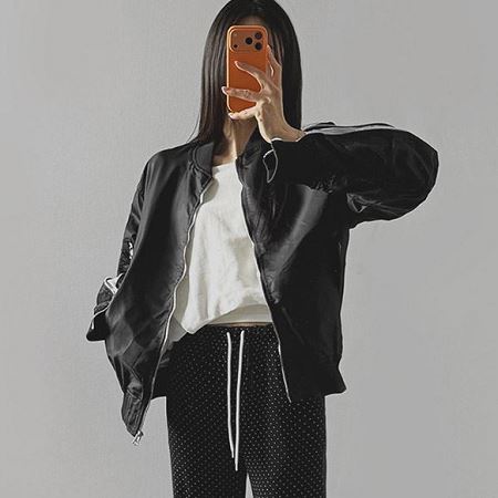 Dongdaemum Women’s Coats & Jackets, a testament to the elegance and quality of wholesale Korean fashion.