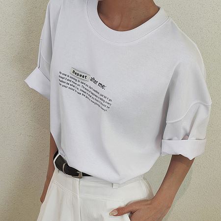 Dongdaemum Women’s Shirts, Tops & T-Shirts, a testament to the elegance and quality of wholesale Korean fashion.
