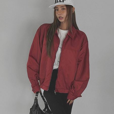 Dongdaemum Women’s Coats & Jackets, a testament to the elegance and quality of wholesale Korean fashion.