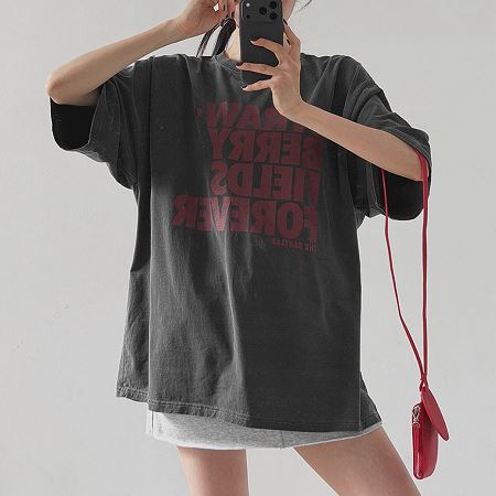 Dongdaemum Women’s Shirts, Tops & T-Shirts, a testament to the elegance and quality of wholesale Korean fashion.