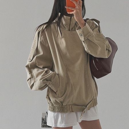 Dongdaemum Women’s Coats & Jackets, a testament to the elegance and quality of wholesale Korean fashion.