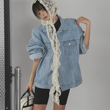 Dongdaemum Women’s Coats & Jackets, a testament to the elegance and quality of wholesale Korean fashion.