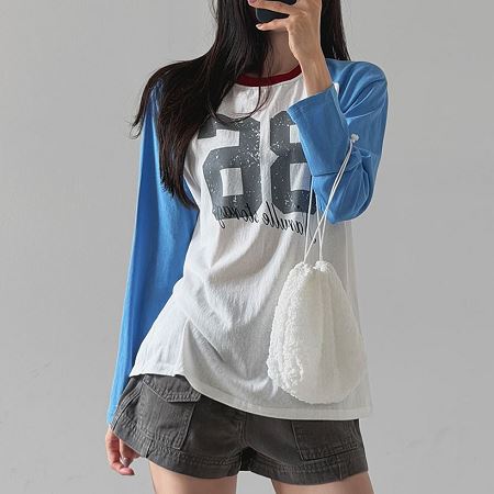 Dongdaemum Women’s Shirts, Tops & T-Shirts, a testament to the elegance and quality of wholesale Korean fashion.