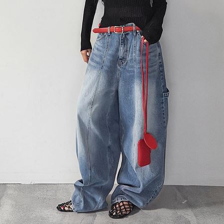 Dongdaemum Women’s Pants, a testament to the elegance and quality of wholesale Korean fashion.