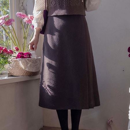 Dongdaemum Women’s Dresses, a testament to the elegance and quality of wholesale Korean fashion.