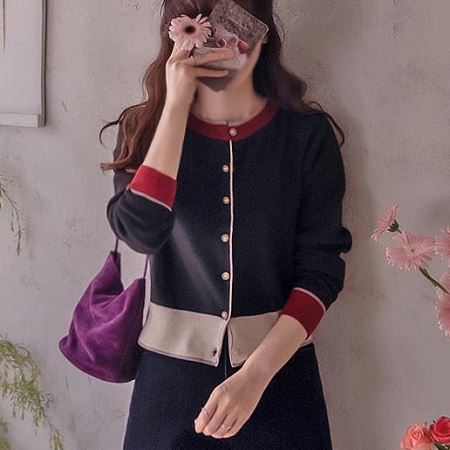 A variety of Dongdaemum Women’s Coats & Jackets, reflecting the sophistication of Korean fashion.