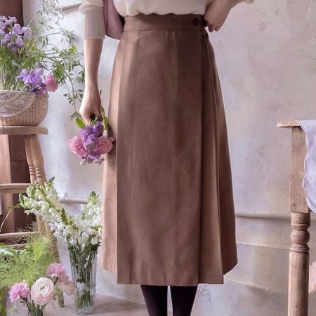 A collection of Dongdaemum Women’s Dresses, encapsulating the charm of Korean fashion.