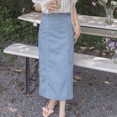 Dongdaemum Women’s Dresses, a testament to the elegance and quality of wholesale Korean fashion.