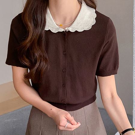 Dongdaemum Women’s Shirts, Tops & T-Shirts, a testament to the elegance and quality of wholesale Korean fashion.